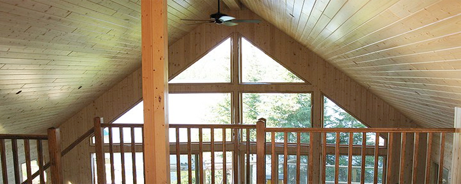 Lake home in Nestor Falls, ON Lakeview windows